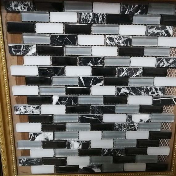 Material de construção em mosaico